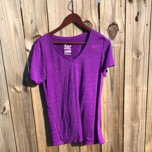 Nike women’s workout top